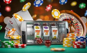 Filipino player completing a GCash deposit on ph charm mobile browser